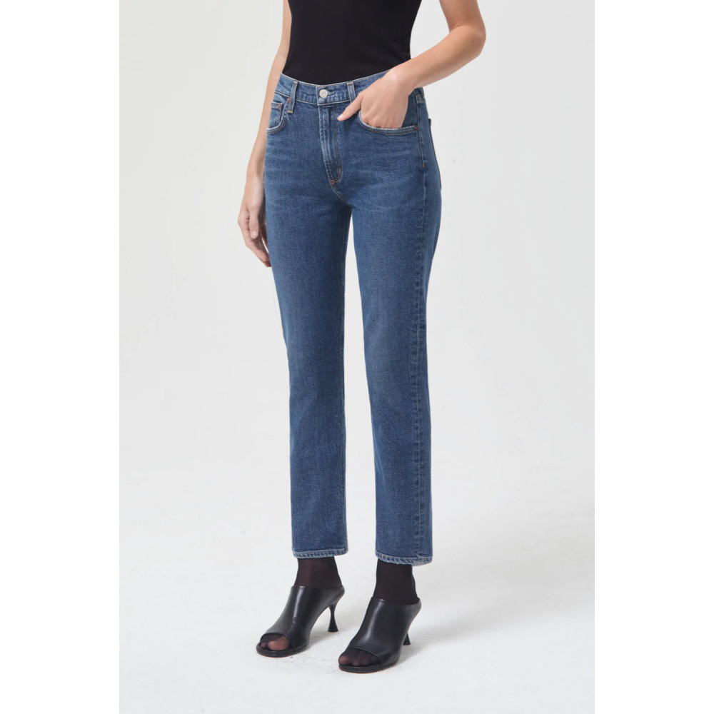 Sculpture Aura Mid Rise Straight Jean