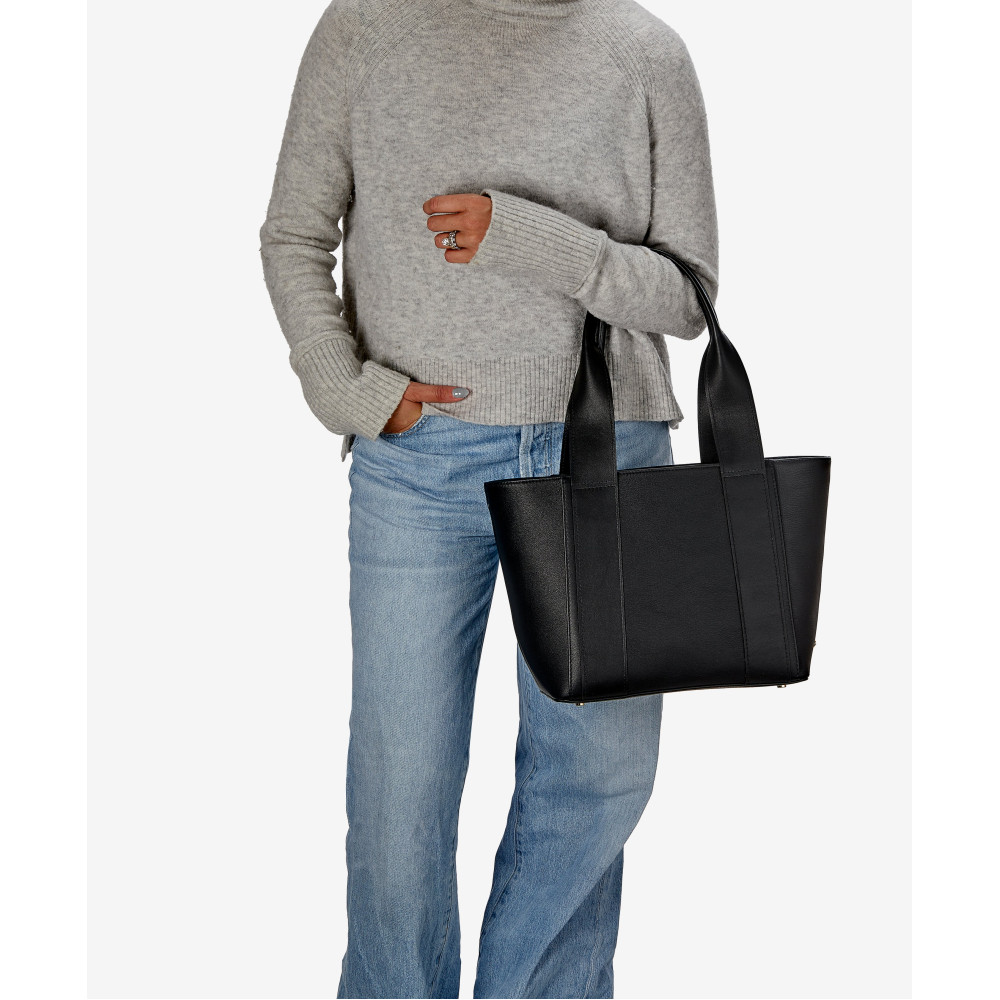 Esmeralda Tote