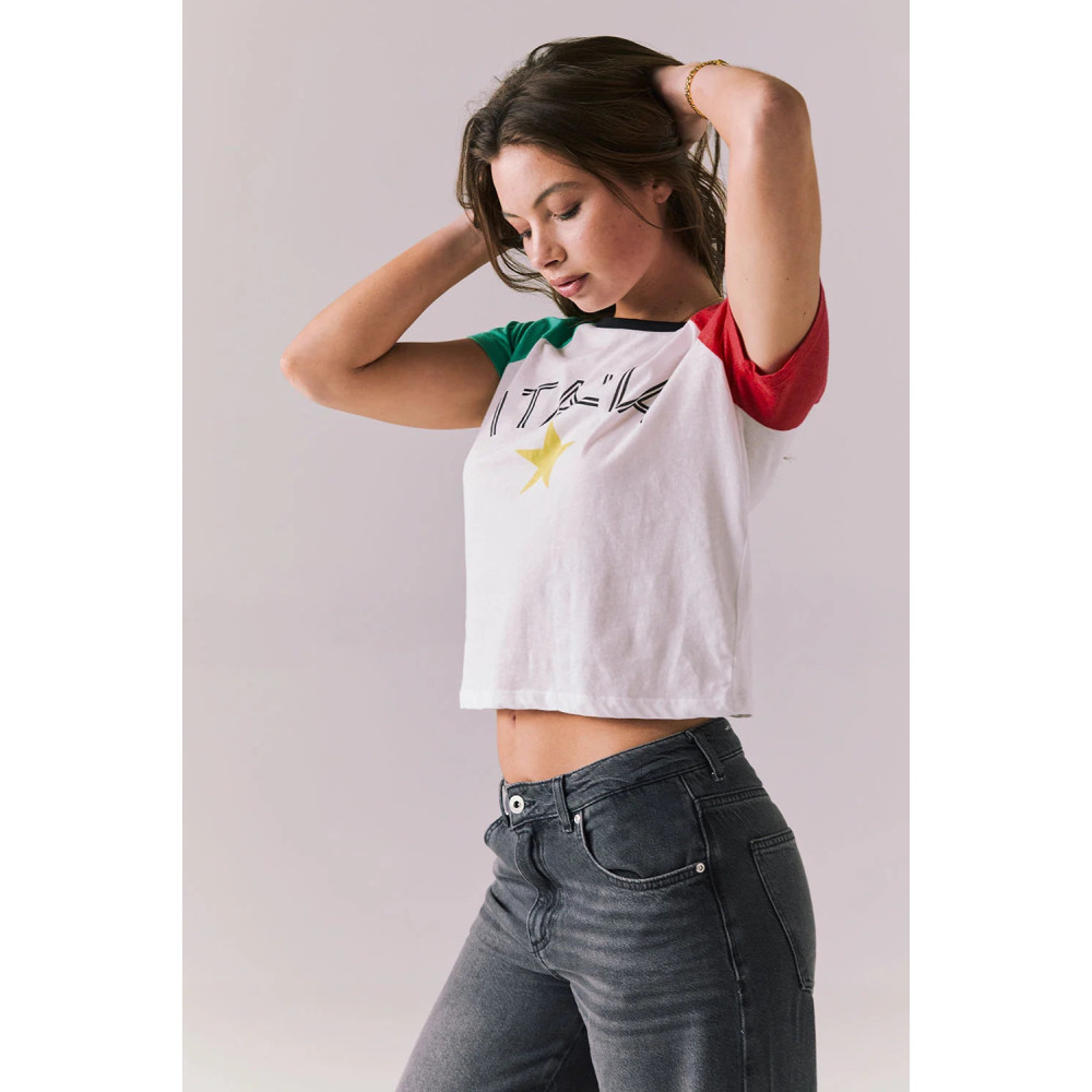 Oasis Star Tee
