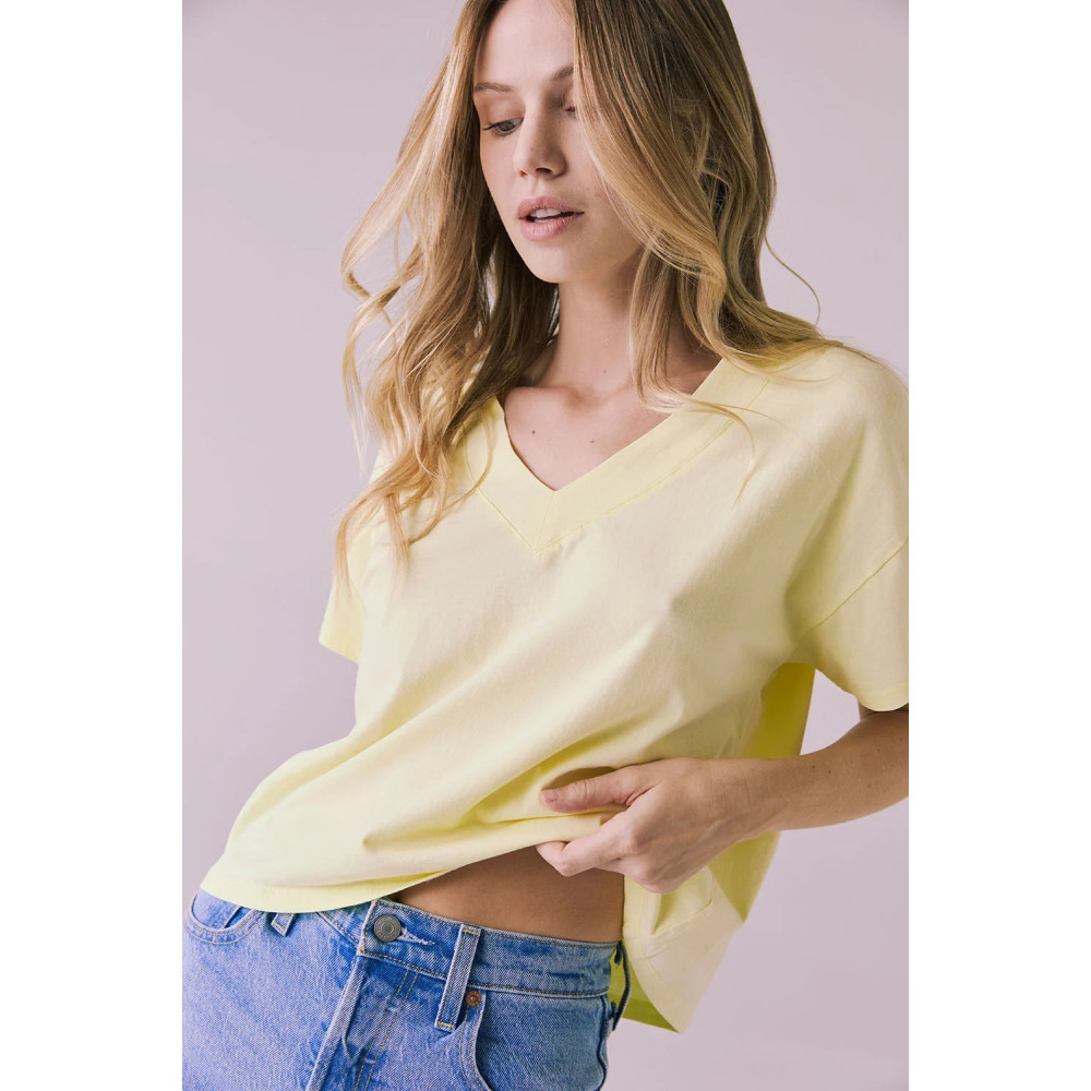 Chant V Neck Tee