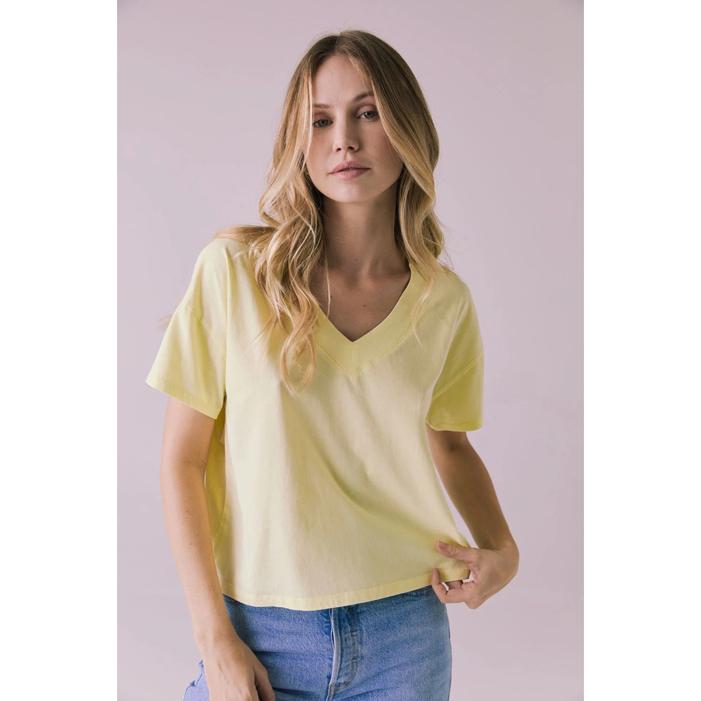 Chant V Neck Tee