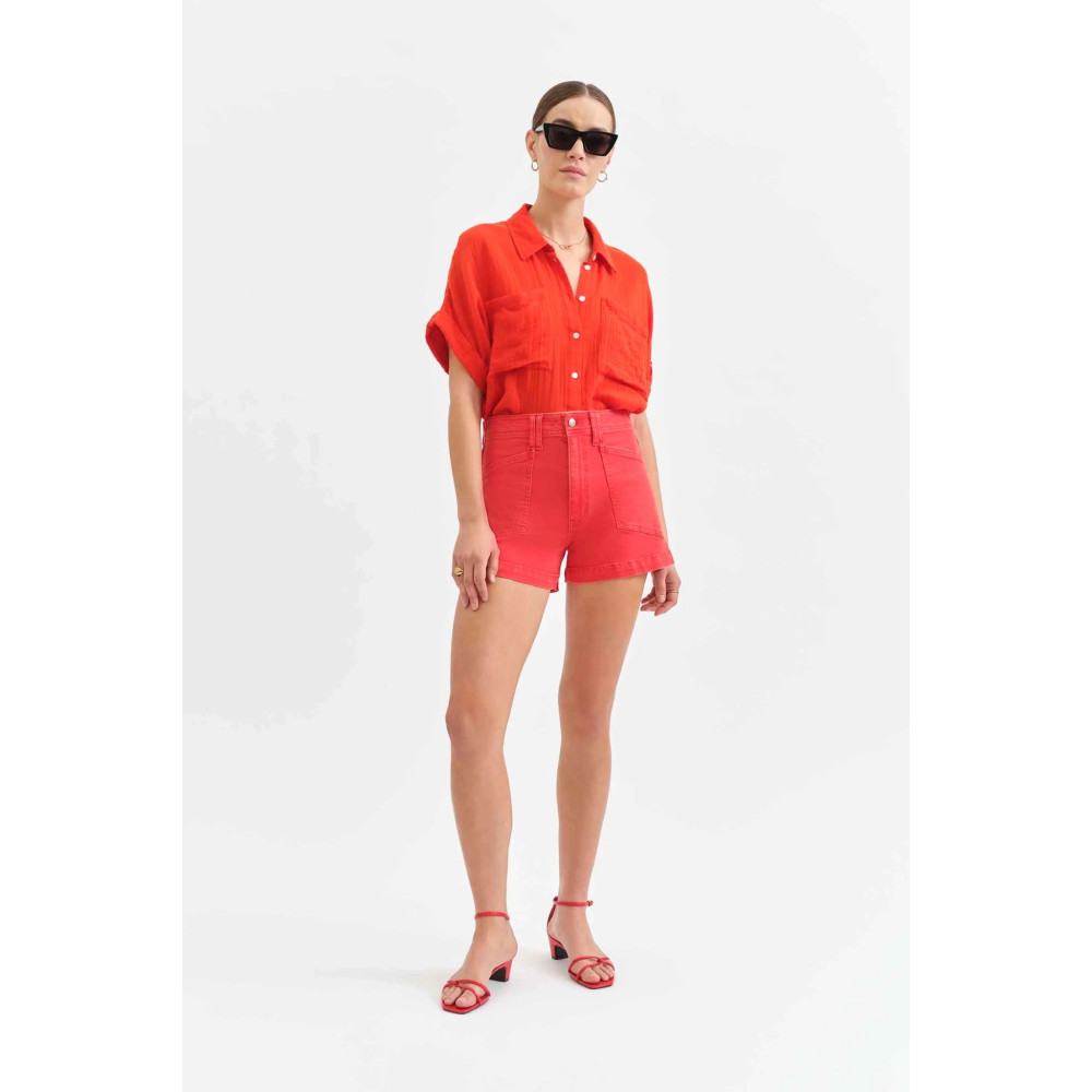Elegancia Girl High Rise Short
