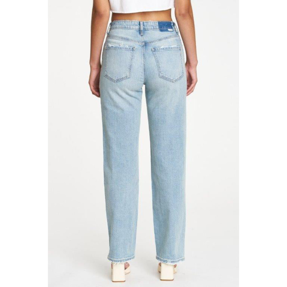Alba Aurora Over High Rise Straight