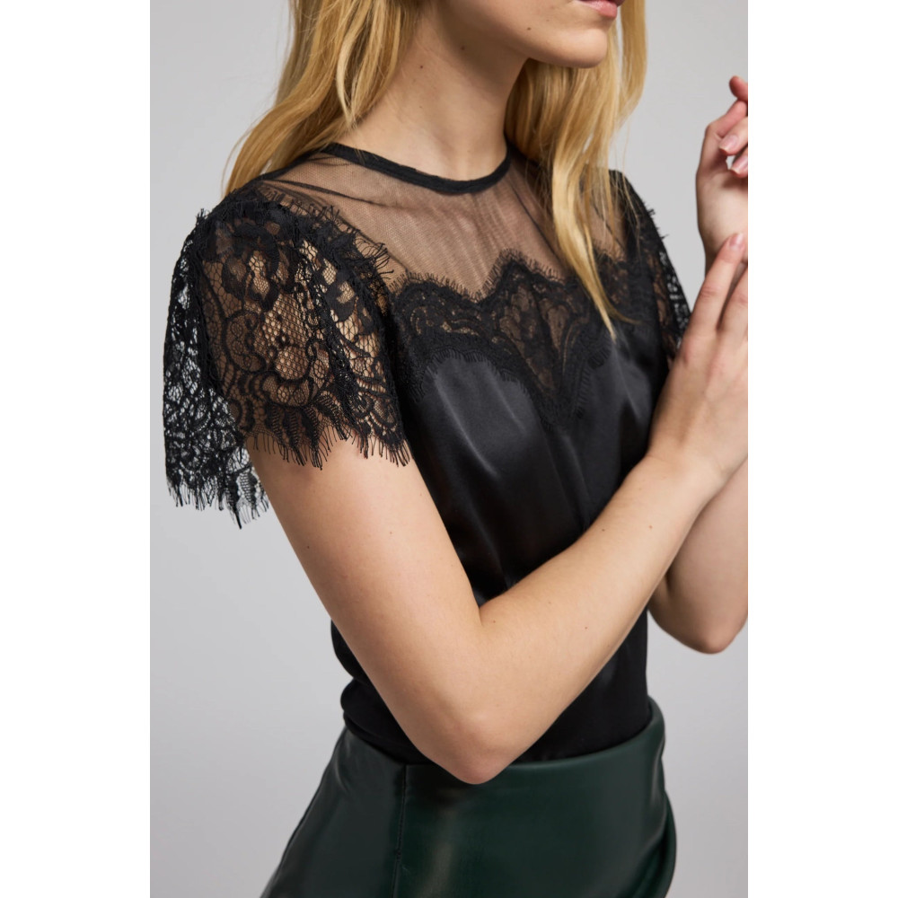 Rubino Lace Combo Top