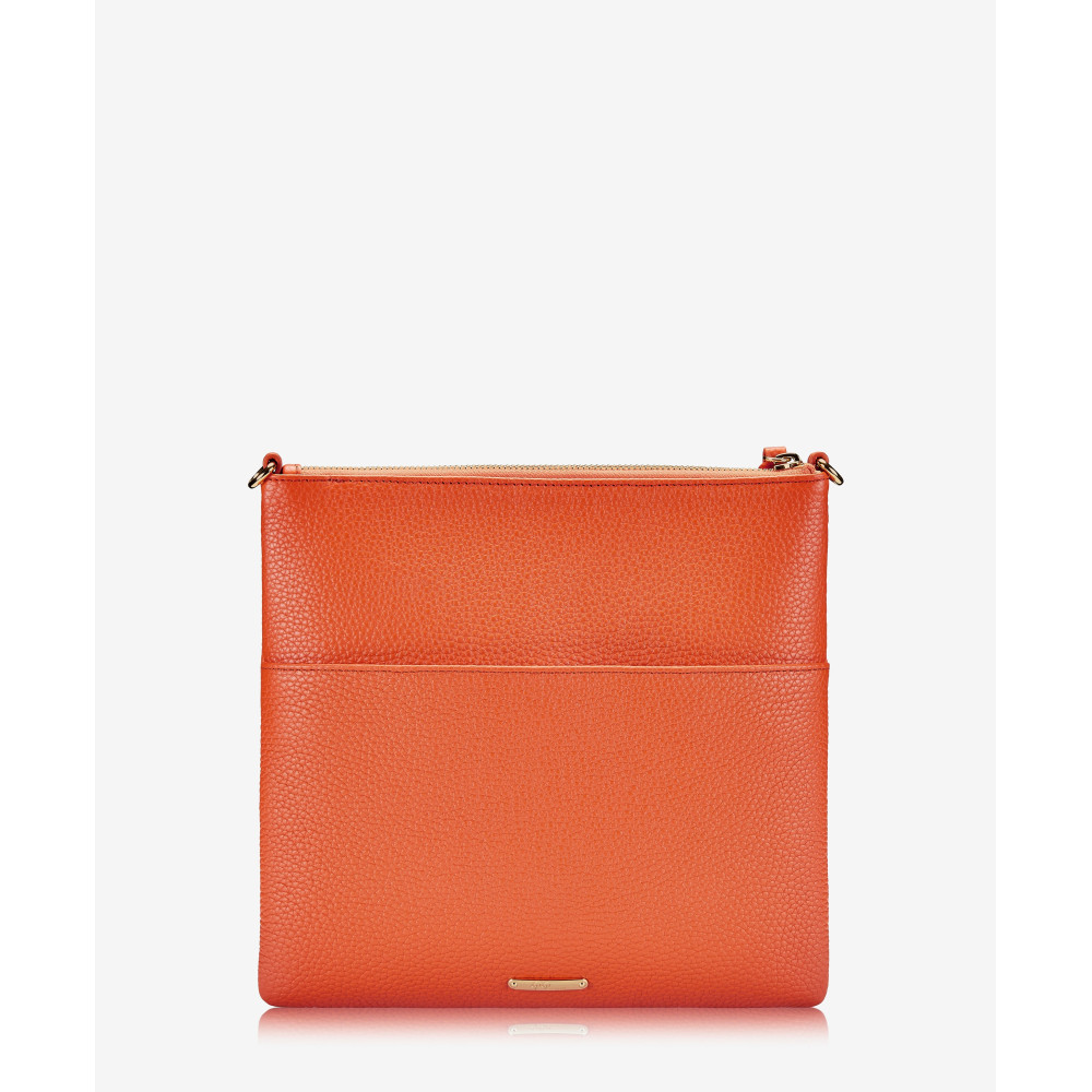 Lucente Messenger Bag