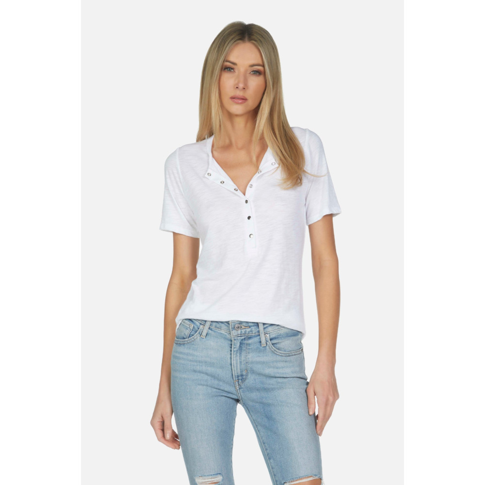 Deseo Snap Henley Tee