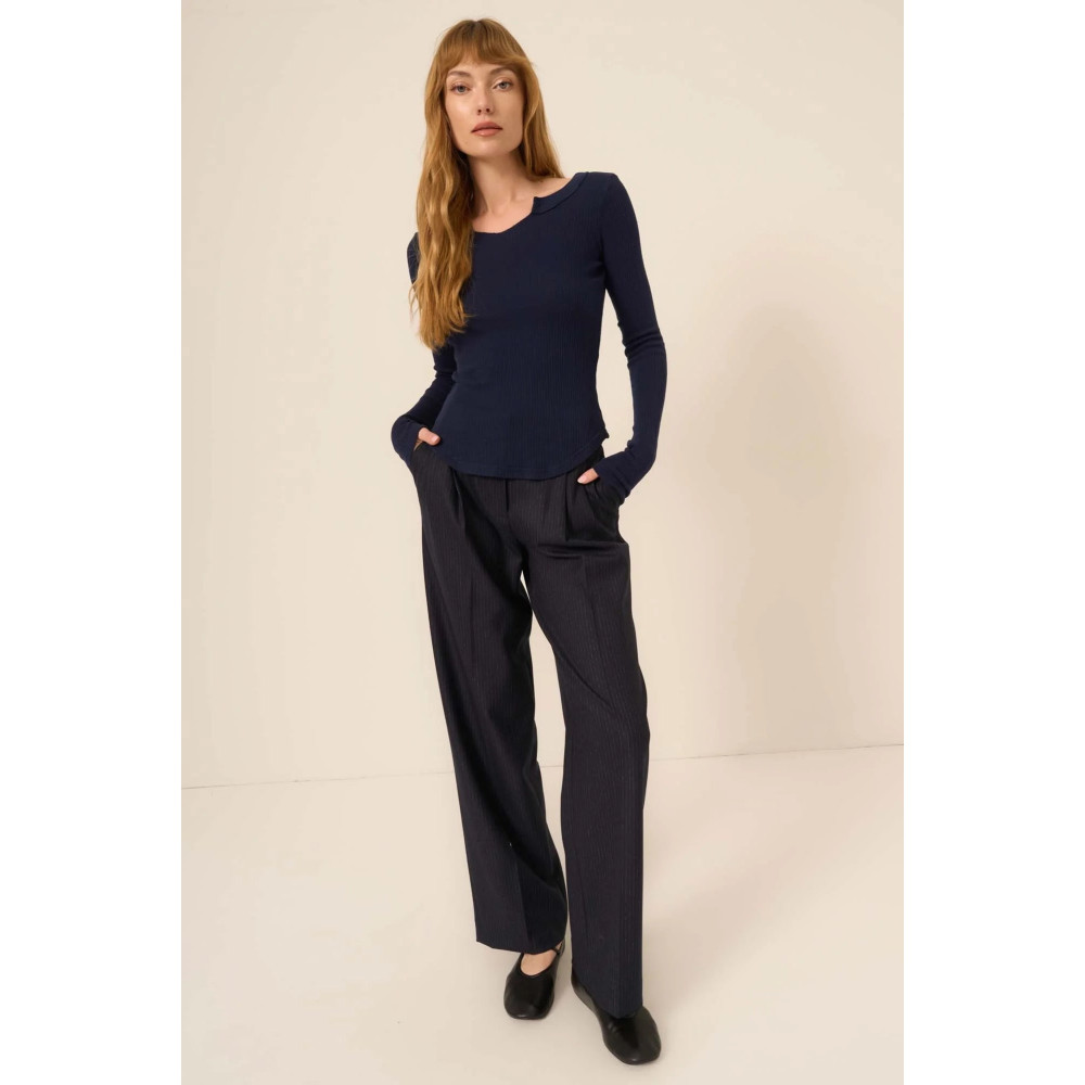 Mussola Comeback Notch Neck Long Sleeve