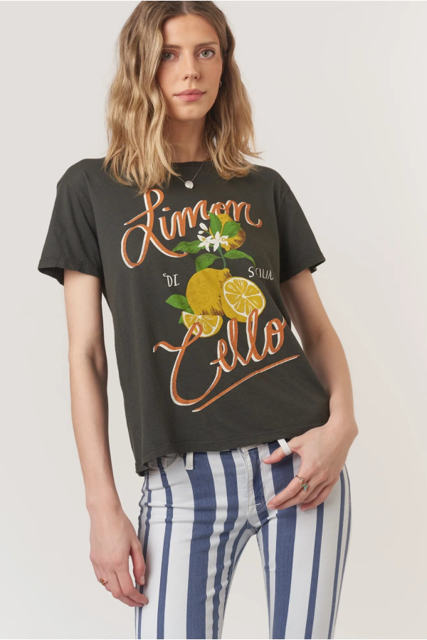 Vague Tee