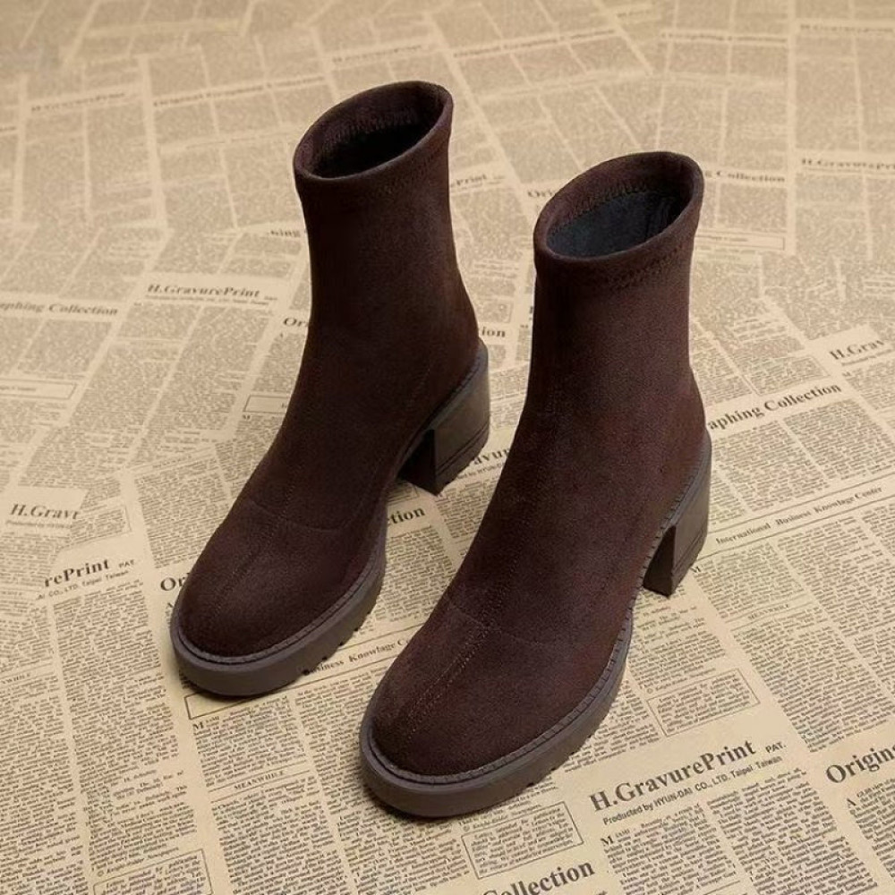 Vibe Boots