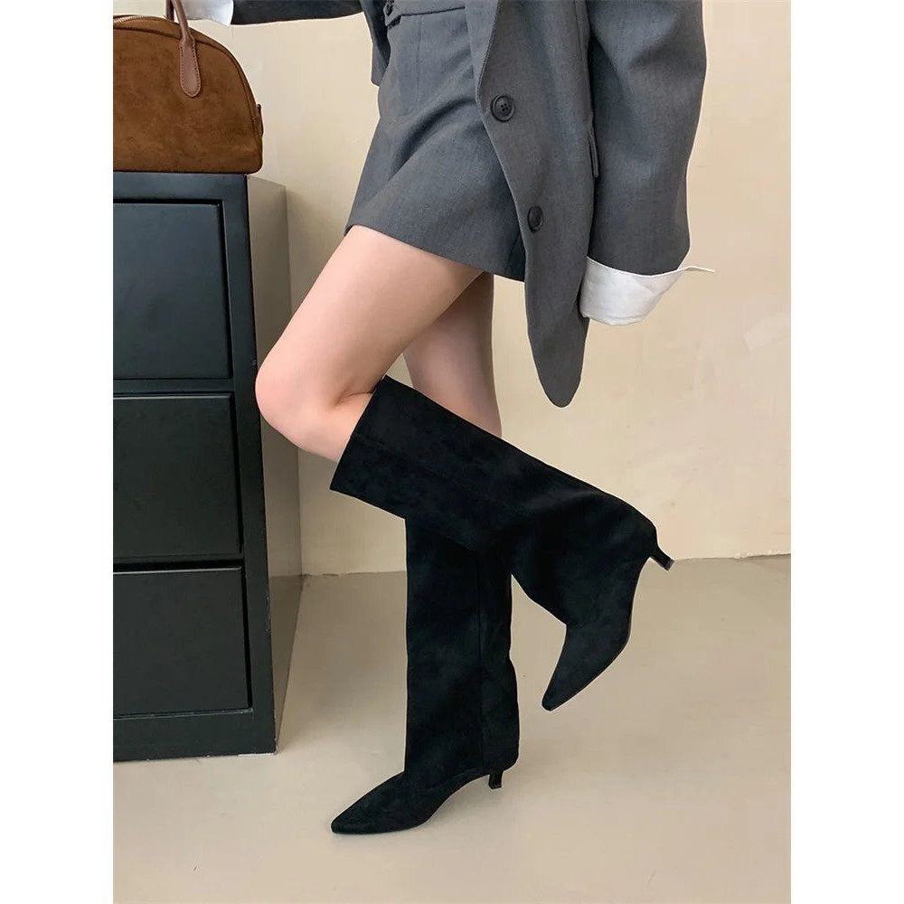 Word Boots