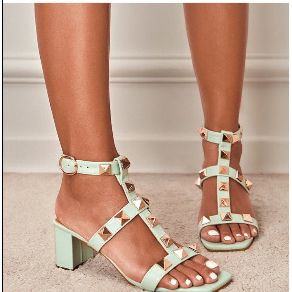 Pasión Heels