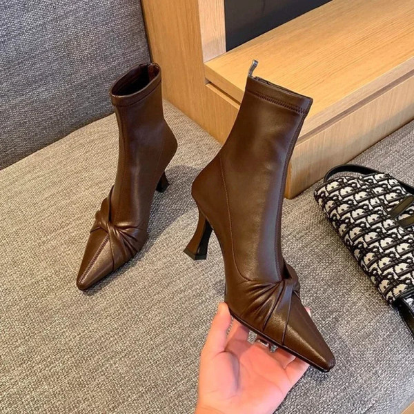 Vida Boots