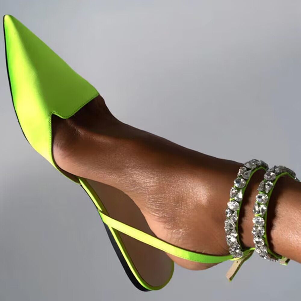 Vivid Cute Sandals