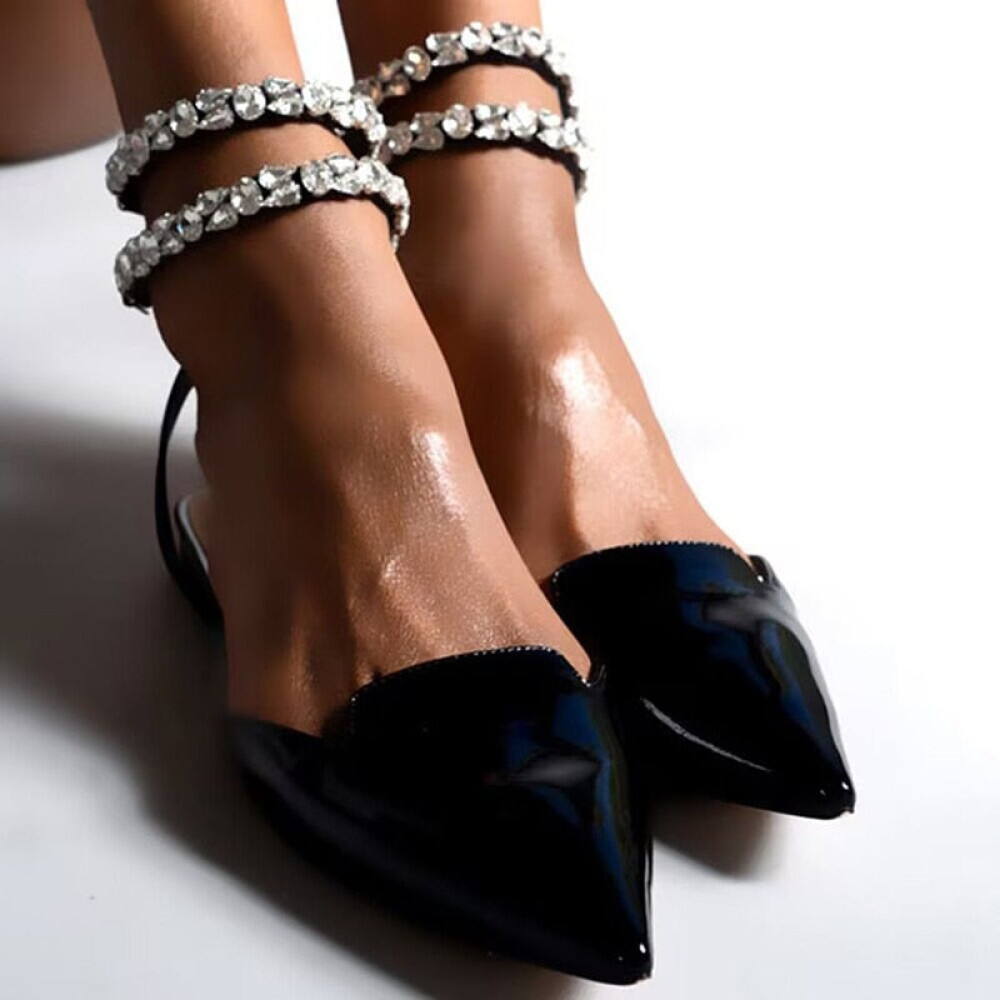 Vivid Cute Sandals