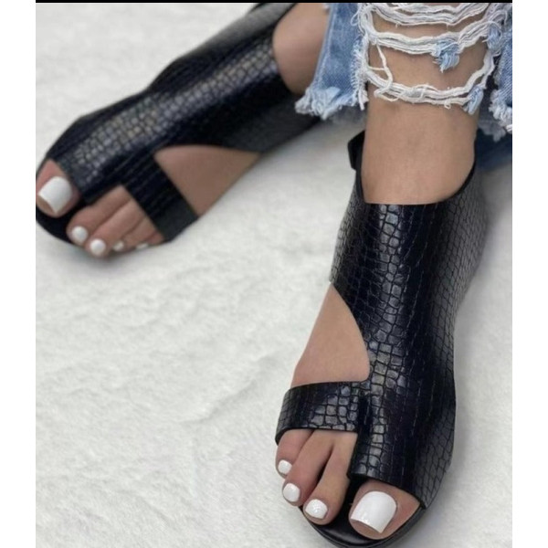 Ivory Sandals