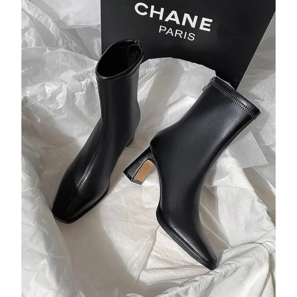 Word Boots