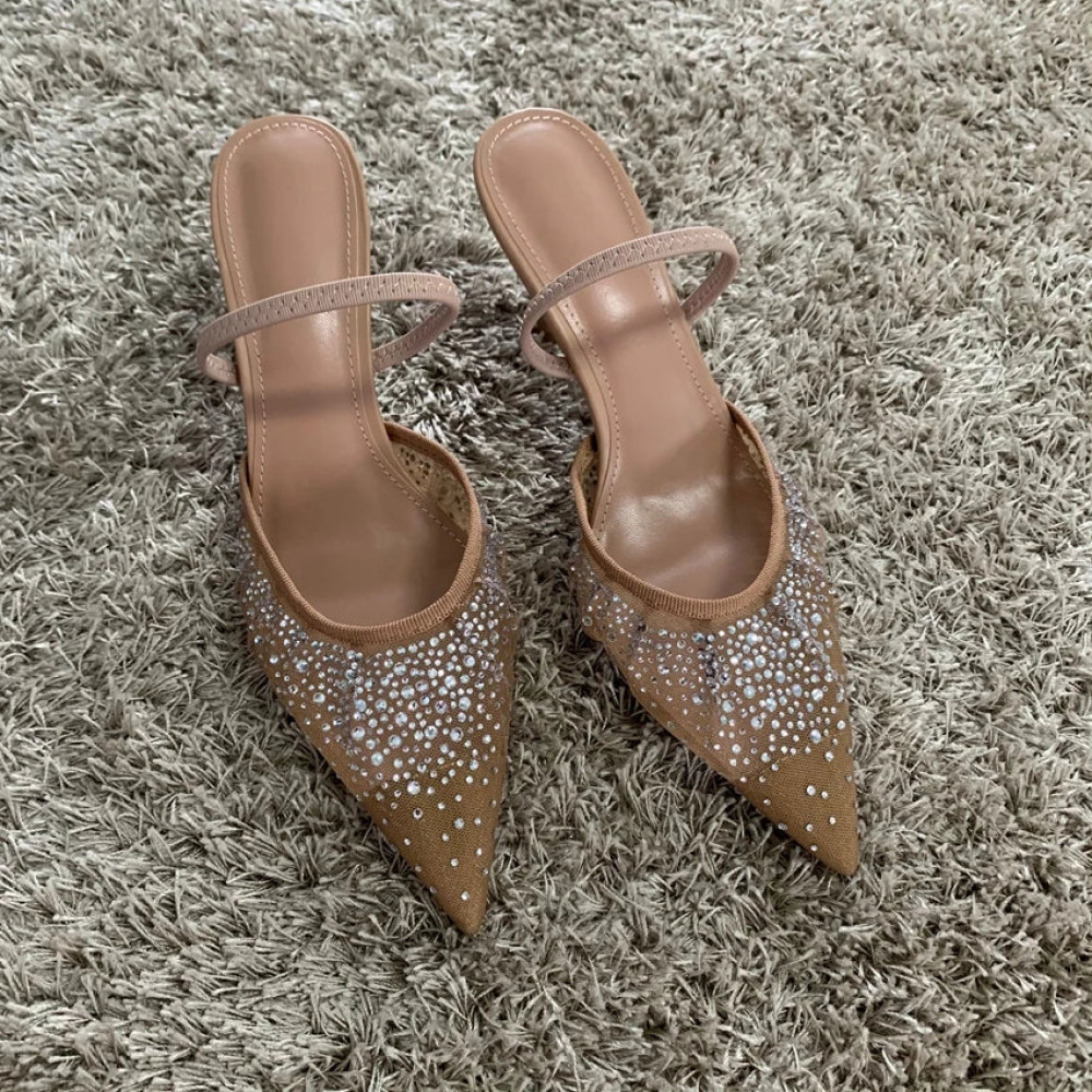 Logro Heels