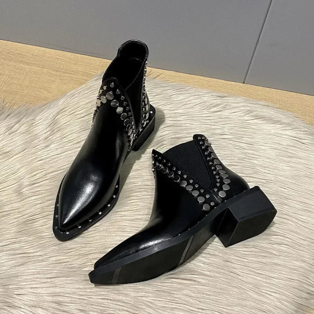 Verse Boots