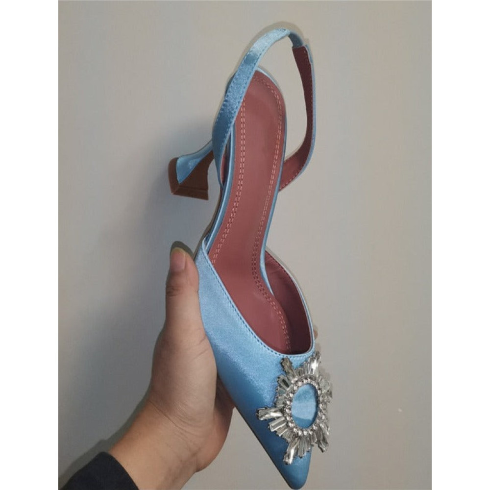 Lunar Infinity Heels