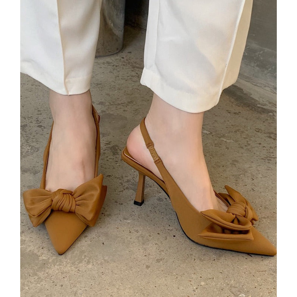 Urban Bow-Knot Pumps