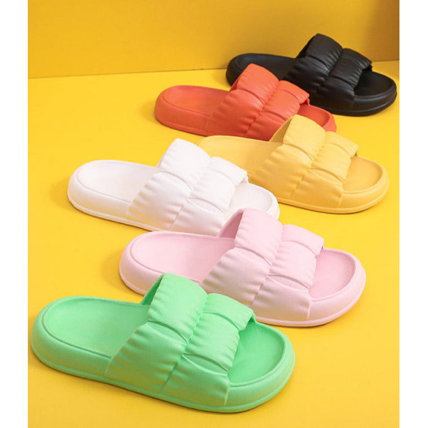 Cruise Brise Slippers